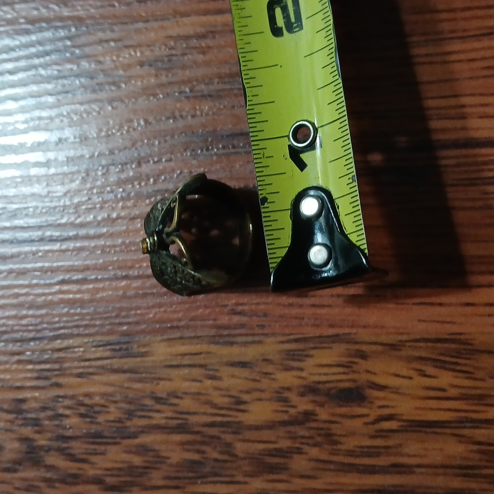 Ring - Picture 4 of 4